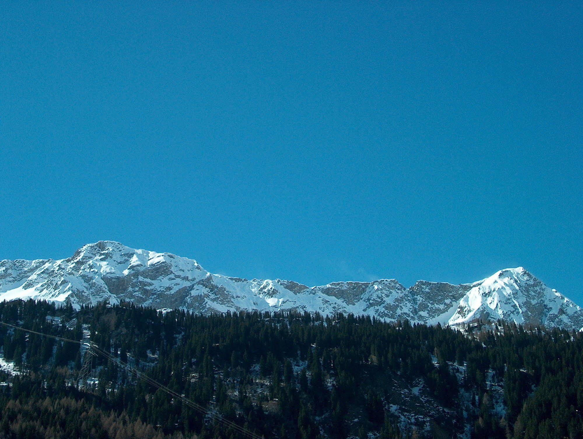 Hotel & Restaurant Forni Airolo Exteriér fotografie