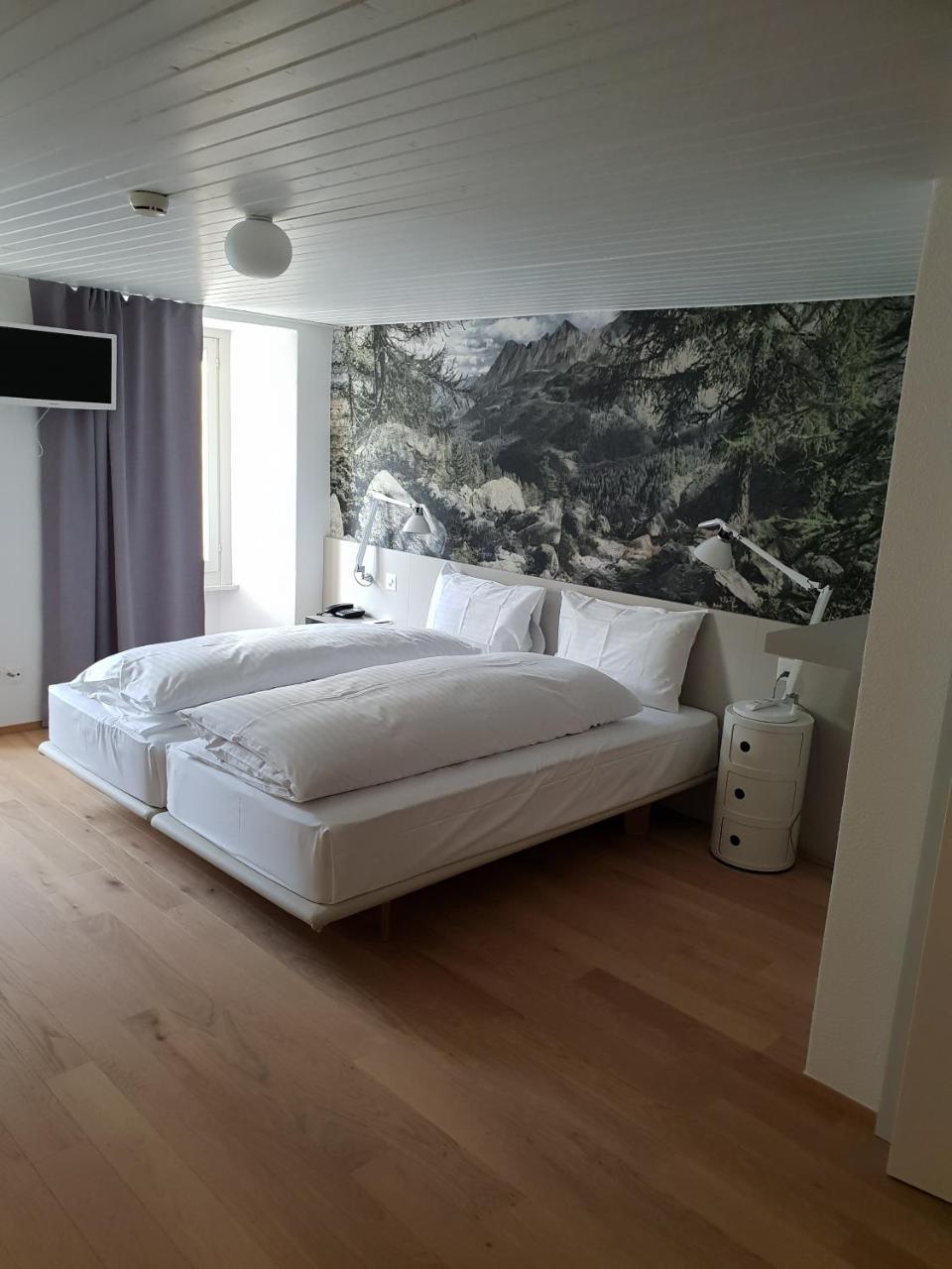 Hotel & Restaurant Forni Airolo Exteriér fotografie